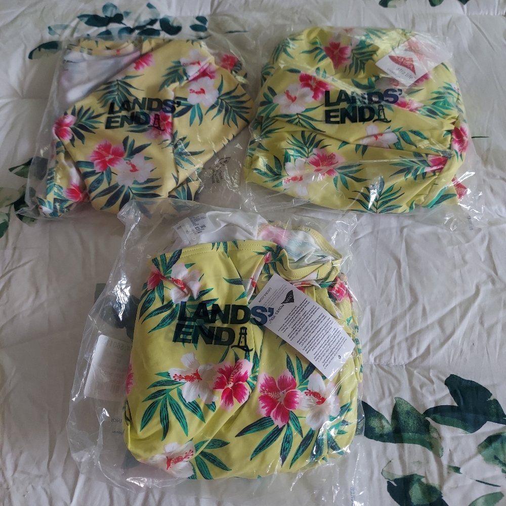 Lands End Womens Hibiscus Beach Separates